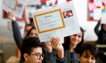 MEB 2026-2027 eğitim takvimini açıkladı: Karne ve tatil tarihleri belli oldu