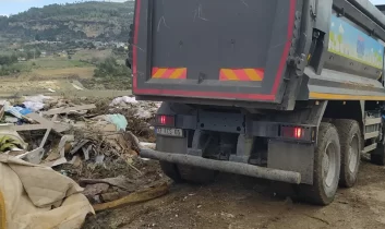 Mersin’de ormana çöp döken belediyeye ceza