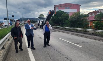 Karadeniz sahil yolu piraziz geçişi yeniden asfaltlanıyor