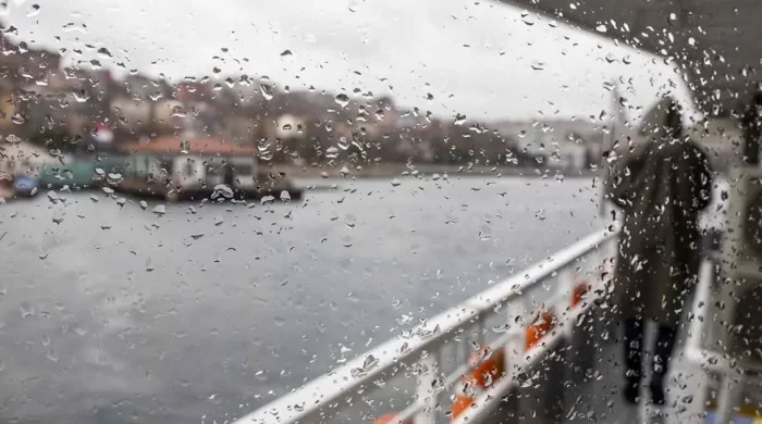 Meteoroloji uyardı: Sıcaklıklar düşüyor, bayram yağışlı geçecek