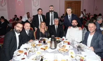 MHP Milletvekilleri ve MYK üyeleri Beşiktaş Başkanı Serdar Adalı’nın Ankara İftarında Bir Araya Geldi