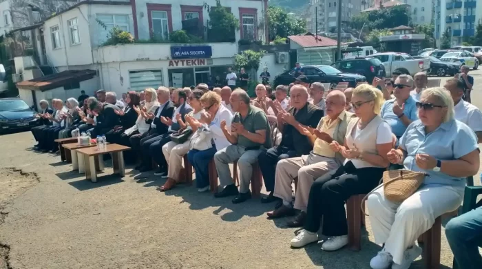 Milli Mücadele Kahramanı Şehit Binbaşı Hüseyin Avni Alparslan Tirebolu’da anıldı