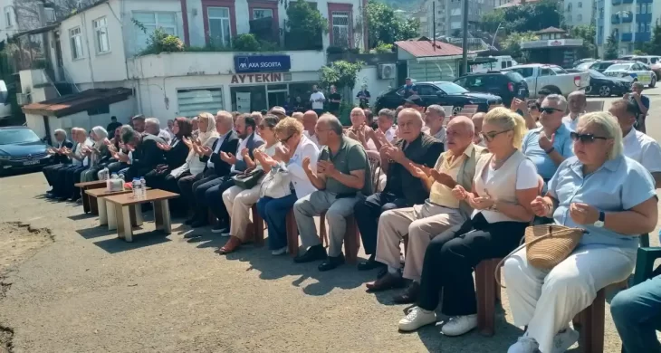 Milli Mücadele Kahramanı Şehit Binbaşı Hüseyin Avni Alparslan Tirebolu’da anıldı