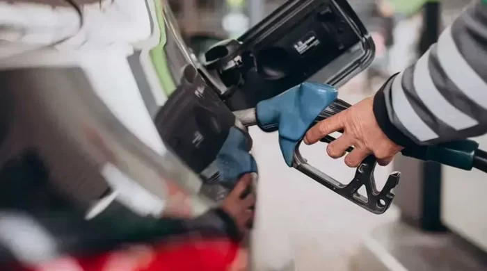 Motorin yeniden zamlanıyor