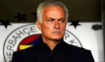 Mourinho, Luiz’i istiyor