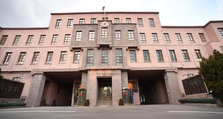 MSB: Düşen uçağın kaza kırım çalışmaları titizlikle devam ediyor