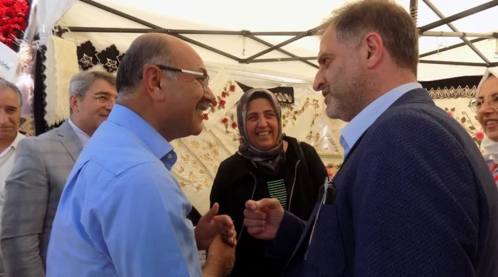 Mudanya’da halk eğitim merkezi yıl sonu sergisi açıldı