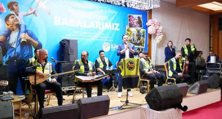 Muhtarlara özel Babalar Günü kutlaması