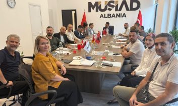 MÜSİAD Arnavutluk heyeti ile Türk işadamları Tiran’da bir araya geldi