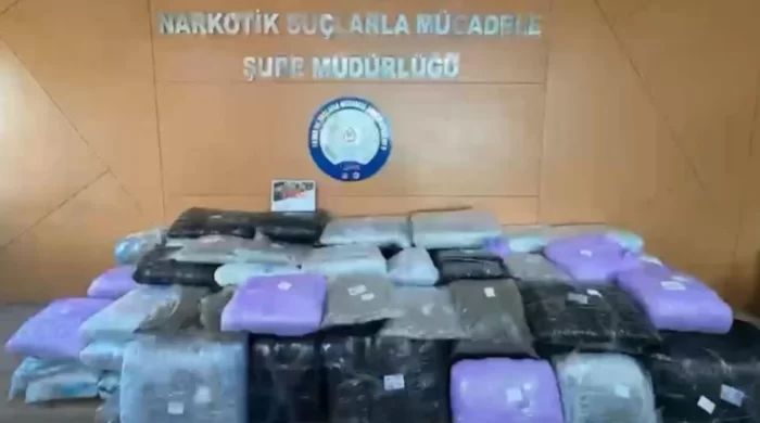 Narkotikten dev operasyon: 371 kilo uyuşturucu ele geçirildi