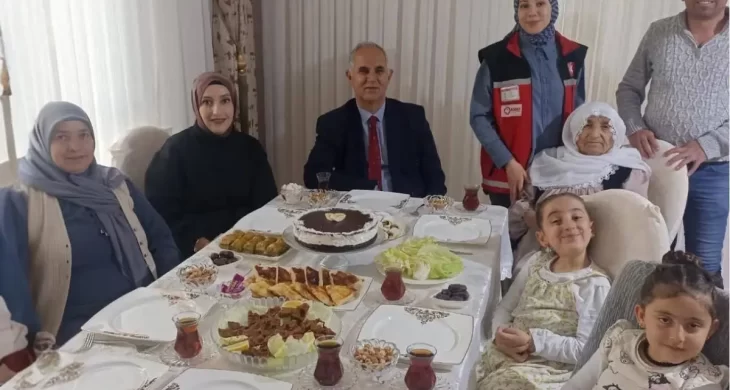 Nesilleri birleştiren sofra: “Üç Kuşak Bir Sofra” etkinliği düzenlendi