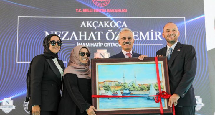 MÜSİAD Başkanı Özdemir, annesi adına Akçakoca’da okul yaptırdı