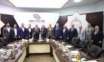 Nihat Uysallı, Orta Anadolu İhracatçı Birliği Başkanlığına seçildi