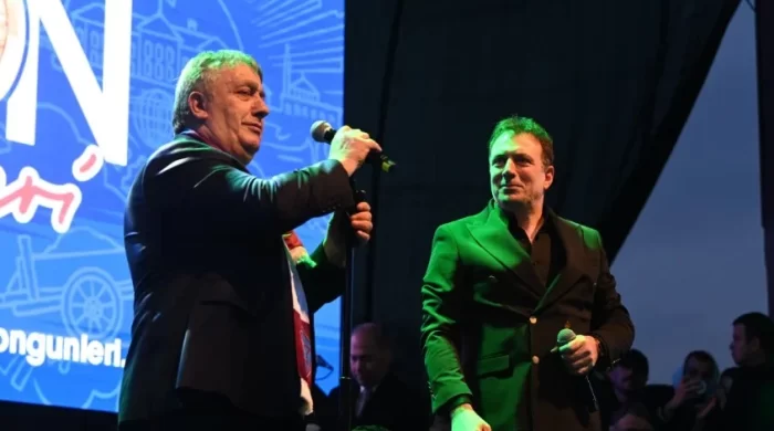 O anların canlı tanığı gazeteci yazdı: Türüt tartışmasının perde arkası!