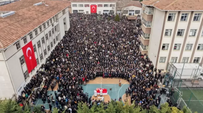 Öğretmen Fatma Nur Çelik son yolculuğuna uğurlandı