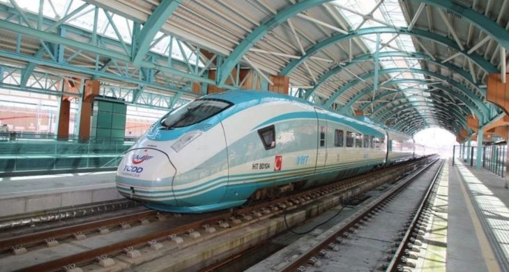 Öğretmenlere tren biletlerinde yüzde 50 indirim