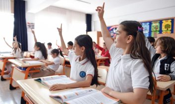 Okula başlayan minikler için uyum haftası pazartesi başlıyor