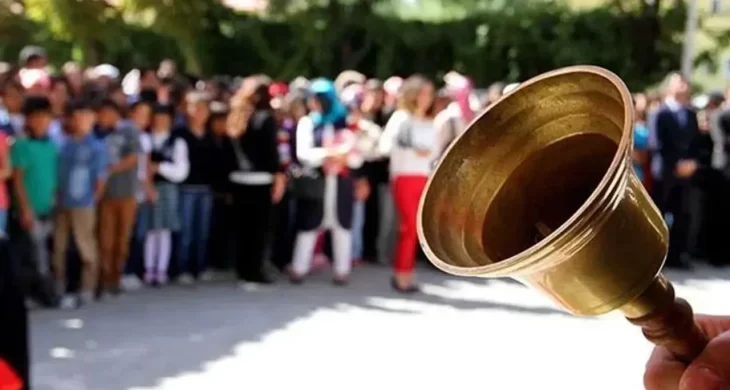 MEB’den yeni düzenleme: Okullarda zil sesleri kaldırılıyor