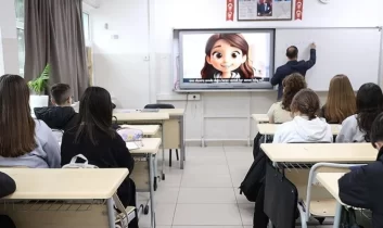 Okullarda ilk ders “finansal okuryazarlık”la başladı