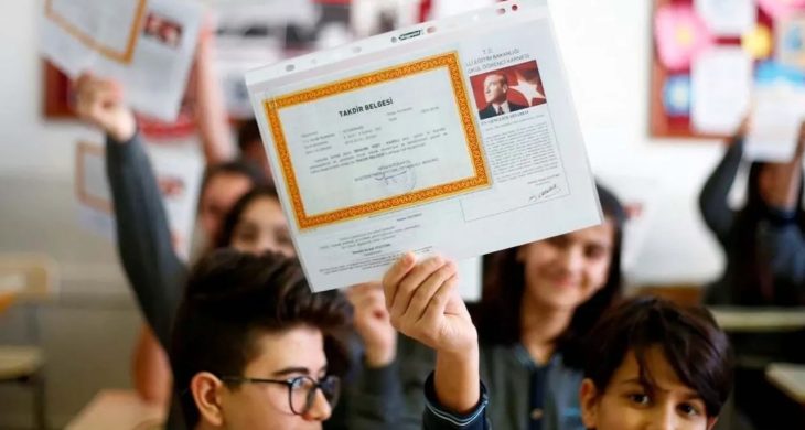 Okullarda yarıyıl tatili başlıyor: Yaklaşık 18 milyon öğrenci karne alacak