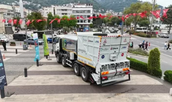 Ordu Büyükşehirin filosuna 2 yeni araç