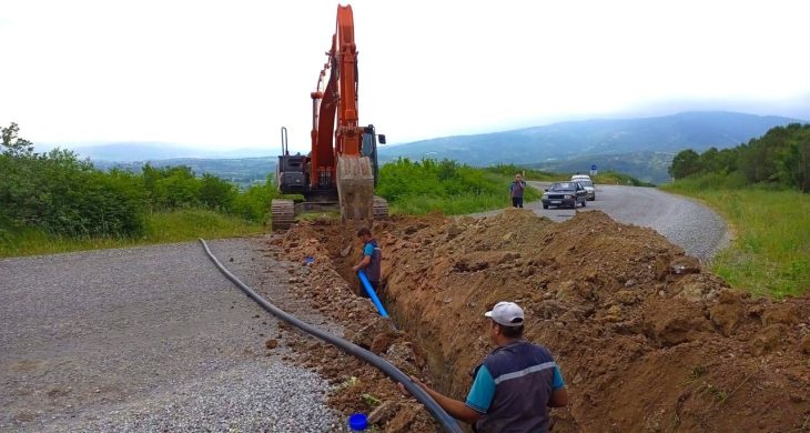 Balıkesir Belediye’si Kepsut’un Mehmetler Mahallesi’ni şebeke suyuna kavuşturdu