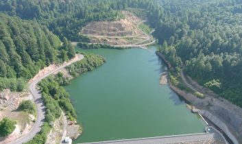 İran’da barajlardaki su seviyesi alarm veriyor: 12 barajda oran yüzde 10’un altında