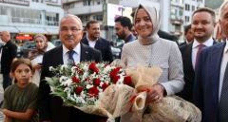 AK Parti Genel Başkan Yardımcısı Fatma Betül Sayan Kaya, Başkan Güler’i ziyaret etti