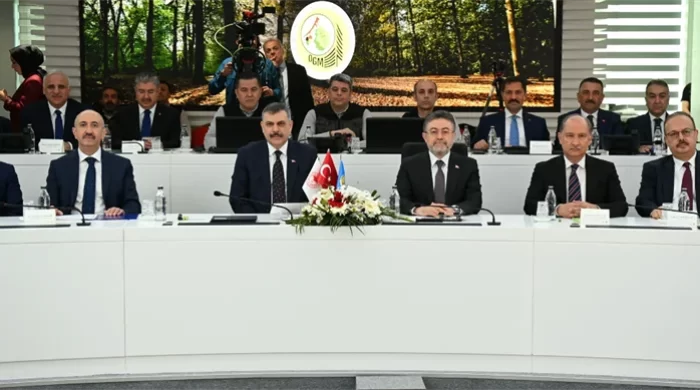 Orman Yangınlarında Riskli İllerin Valileri Toplandı