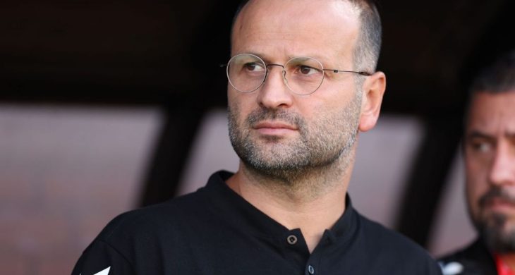 Sivaspor Teknik Direktörü :Başkasının Yediği yemeğin faturasını ben ödemem