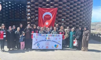 Otizm Farkındalık Günü’nde Kars’karsta anlamlı gezi programı