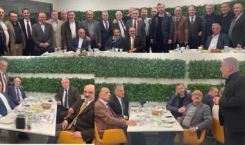 Öz Gıda İş Sendikası Genel Başkan Yardımcısı Hançeroğlu, Rizeli dostlarıyla iftarda buluştu