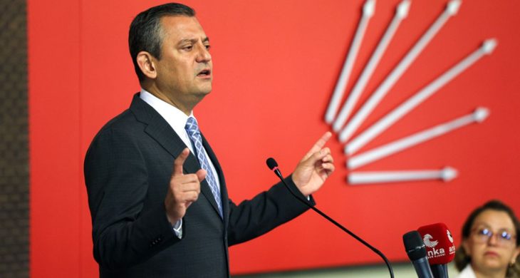 Özgür Özel: İBB soruşturmasında tutuklular, savcı ve avukat aracılığıyla itirafçı yapılmak isteniyor