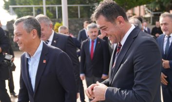 Fuat Köse Ordu’da Özgür Özel ile görüştü