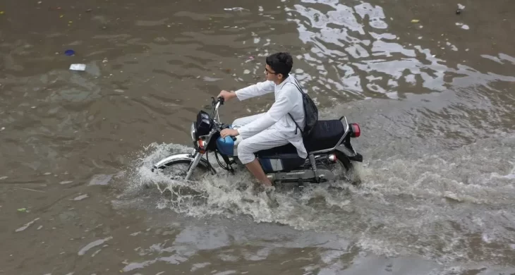 Hindistan’da heyelan felaketi: 4 kişi hayatını kaybetti, yaklaşık 100 kişi kayıp