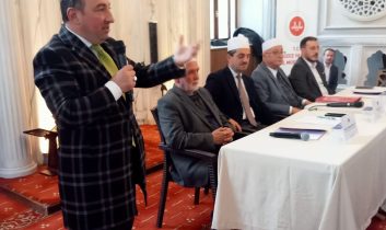 Düzce’de  müftülük “Engelliler için panel” düzenledi