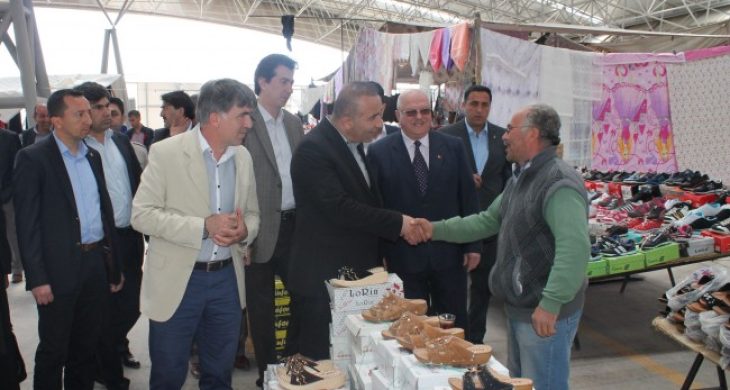 “Bizler sizler için varız, sizlere hizmet için buralardayız”