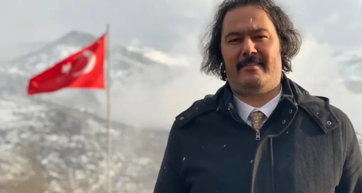 Prof. Dr. Kamer: Sosyal Medya mı Aile mi?
