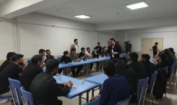 Kars’ta erkek öğrenci yurdunda “Sağlıklı Yaşam ve Kumar Bağımlılığı” eğitimi düzenlendi