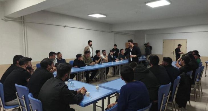 Kars’ta erkek öğrenci yurdunda “Sağlıklı Yaşam ve Kumar Bağımlılığı” eğitimi düzenlendi