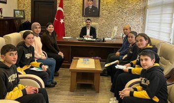 Kaymakam Tutal’dan “Tertemiz Yarınlar” elçilerine tam not