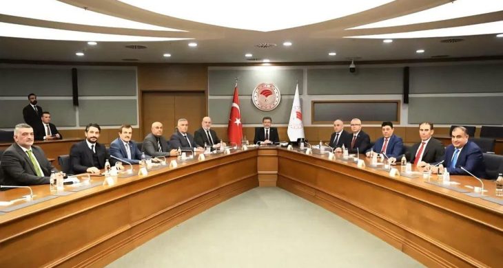 Damızlık Sığır Yetiştiricileri Merkez Birliği, Tarım Bakanı Yumaklı ile bir araya geldi