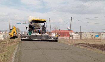 Kars Merkez Dikme Köyü’nde Beton Yol Projesi başladı