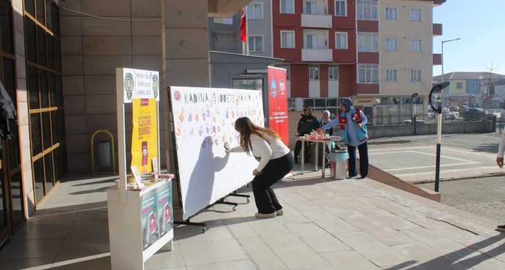 Selim’de 25 Kasım’a özel farkındalık etkinliği