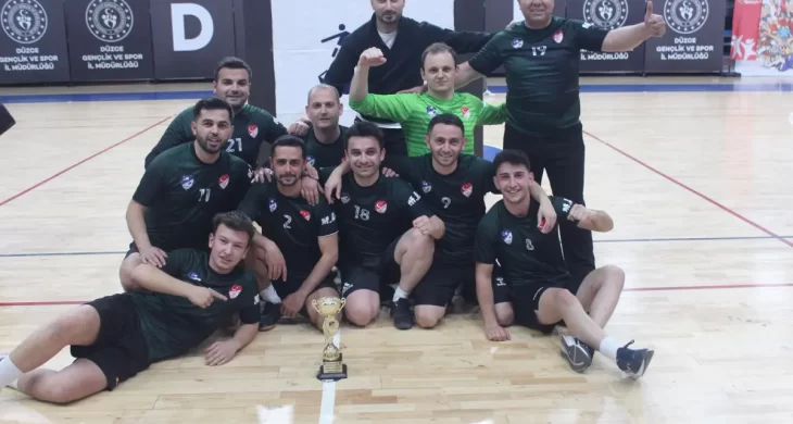 Ramazan olunca program değişti; önce “İftar” açıldı sonra “Maçlar” yapıldı