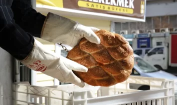 Ramazan’da mobil fırın hizmeti devam ediyor