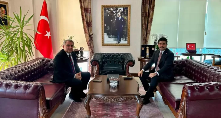 Rektör Aydın’dan Hopa Kaymakamı Karakaya’ya ziyaret