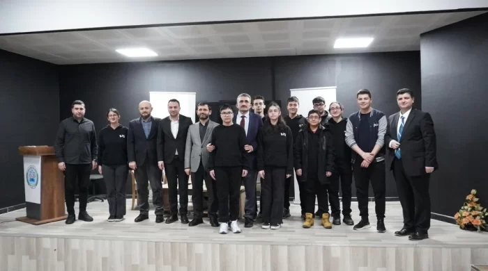 RİBEGEM’den gençlere değerler paneli: “İnsanın Pusulası”