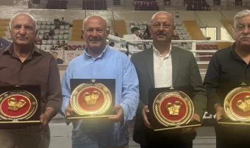 “Ringlerin şampiyonlarına vefa”