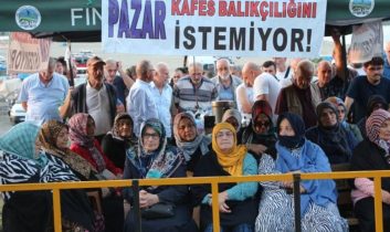 Pazar’da balıkçı köyü halkı kafes balıkçılığına karşı hukuki süreç başlattı